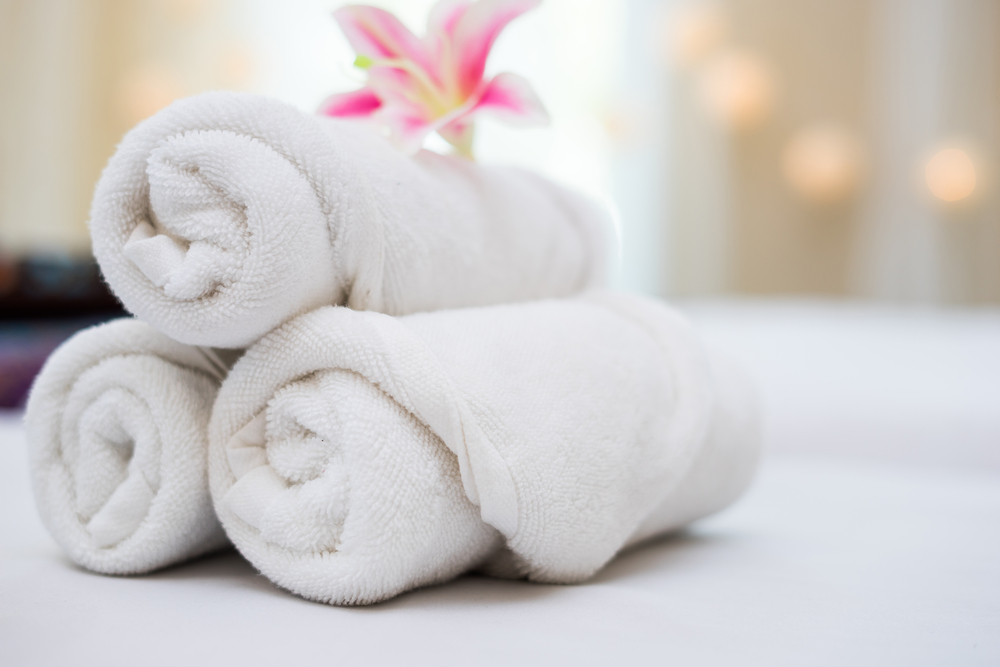 https://whiteglovelaundry.com/wp-content/uploads/2022/03/spa-towels.jpg